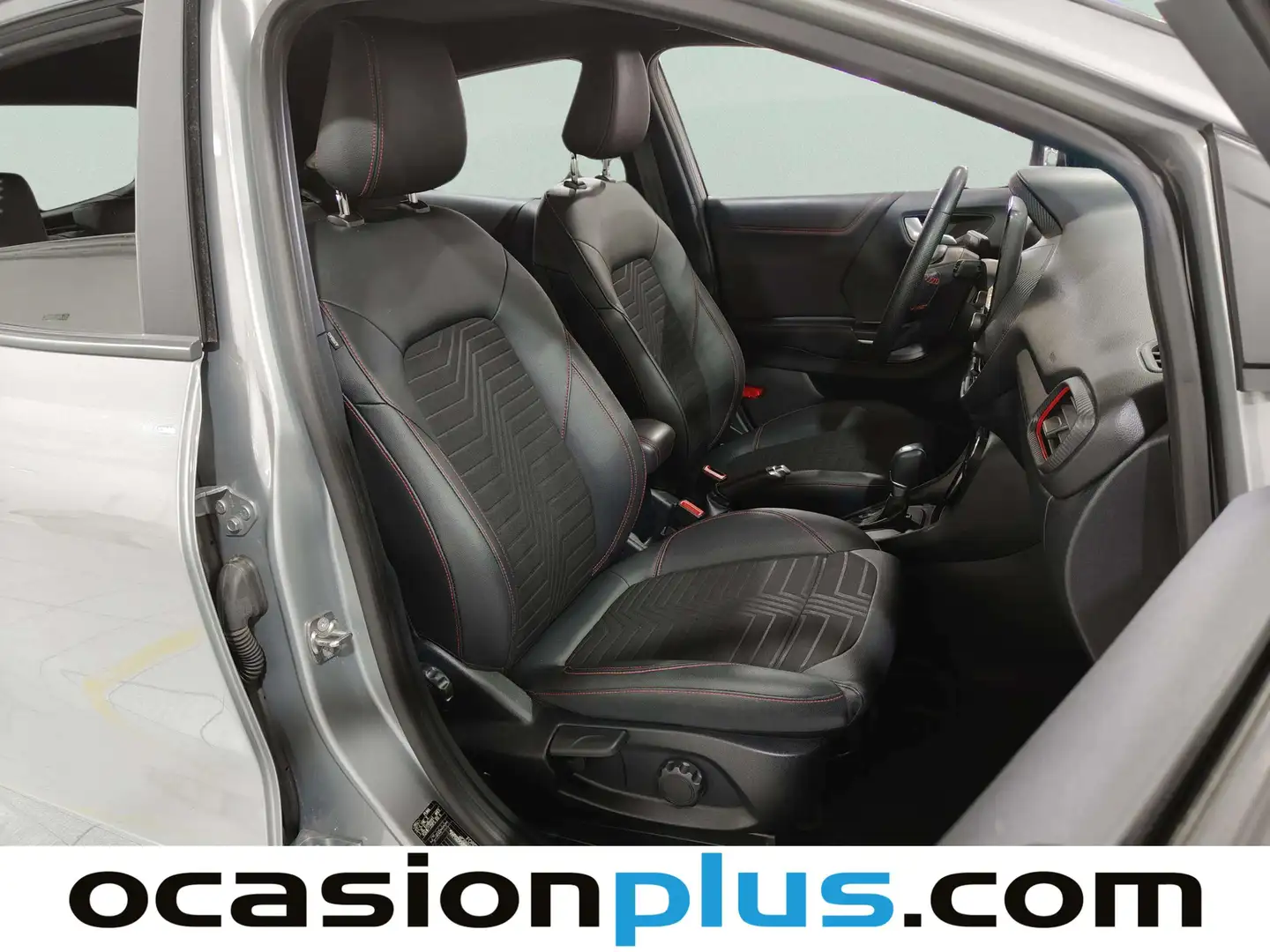 Foto Ford Puma Ford Puma 1.0 EcoBoost MHEV ST-Line X Auto (125 CV)