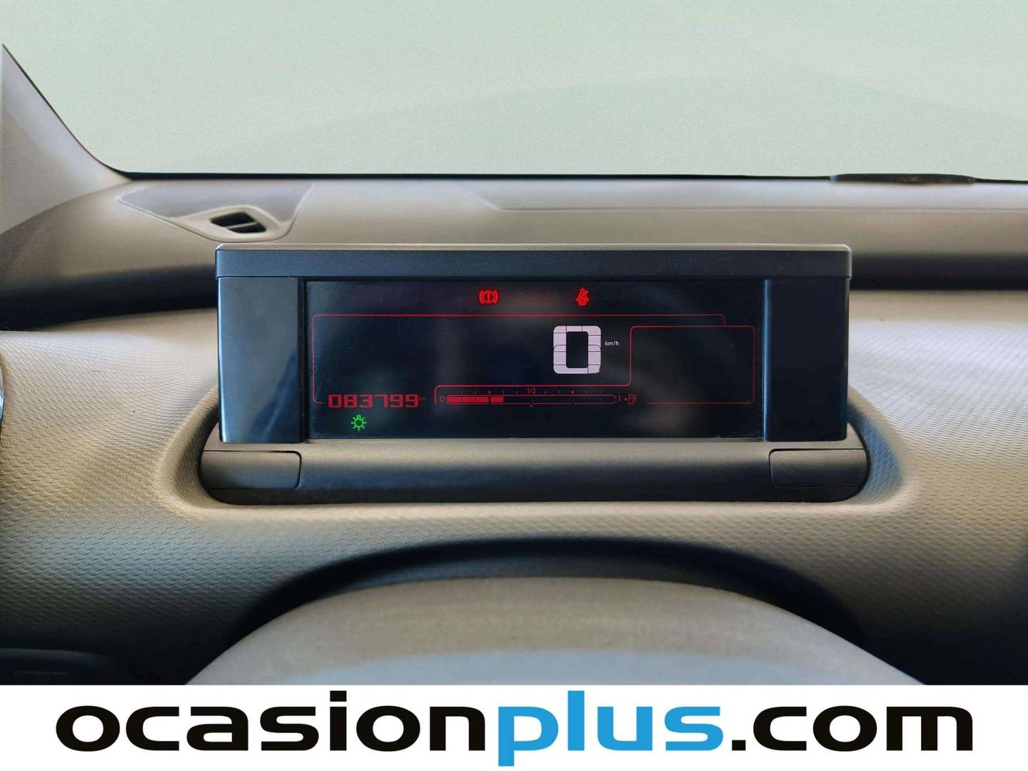 Citroën C4 Cactus Citroën C4 Cactus 1.2 VTi Feel Fine (82 CV) 2014