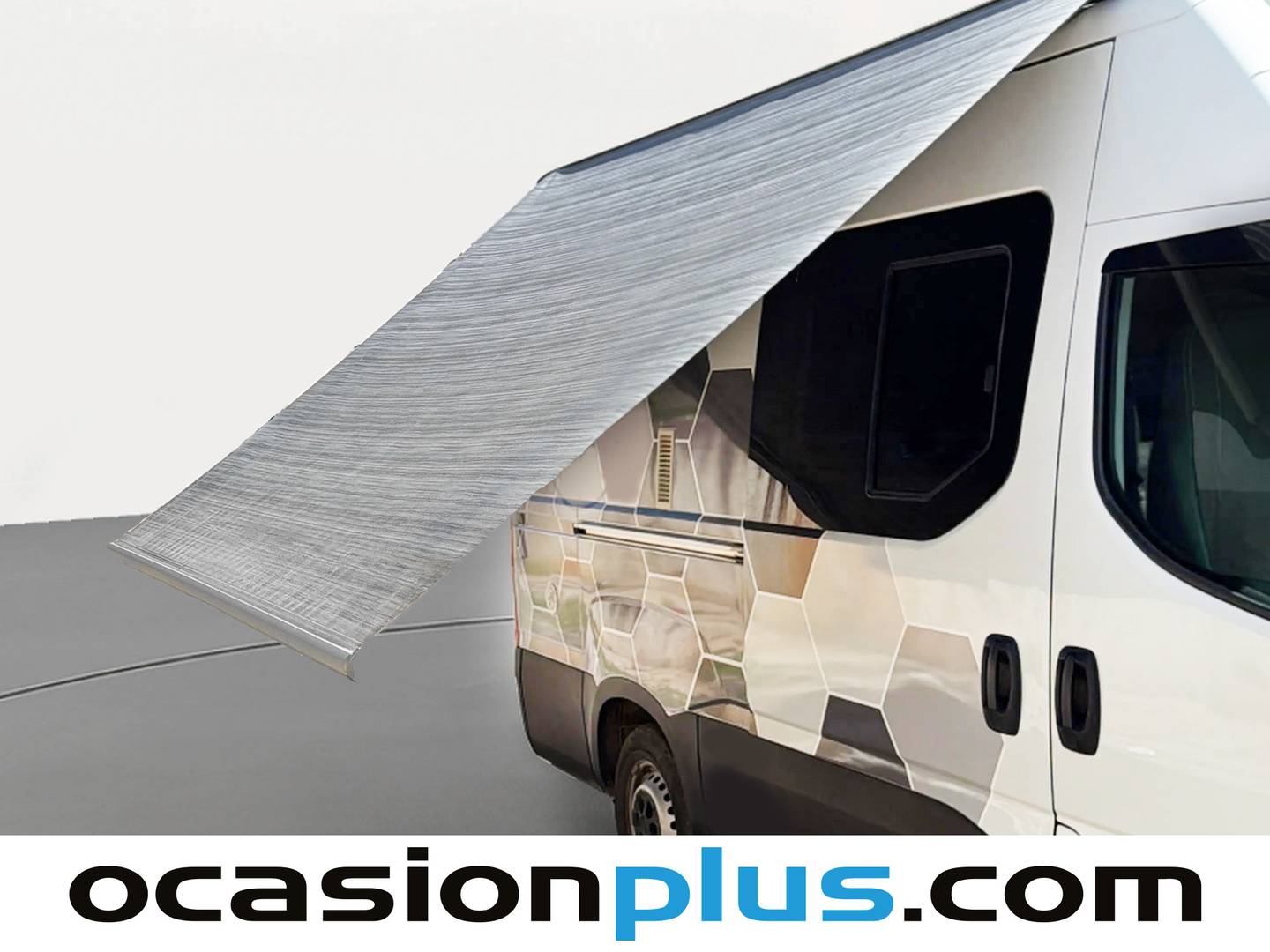 Iveco Daily Iveco Daily 2.3 TD 35S 16S V 3520L/H2 Blue Power (156 CV) 3 Plazas Camperizada km 0