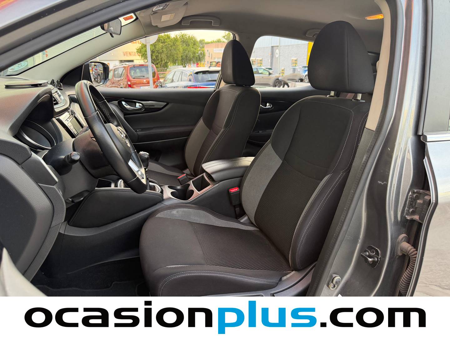 Foto asientos delanteros Nissan QASHQAI Nissan Qashqai DIG-T 140 Acenta 4x2 (140 CV)