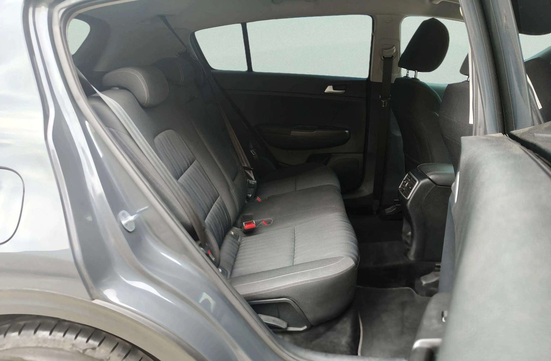 Kia Sportage 1.6 MHEV Concept 4x2 - foto 15