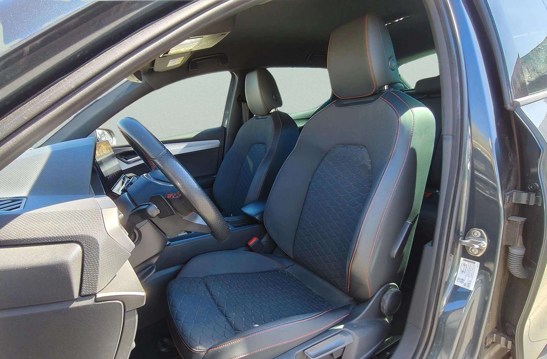 SEAT León 1.5 eTSI FR DSG - foto 12