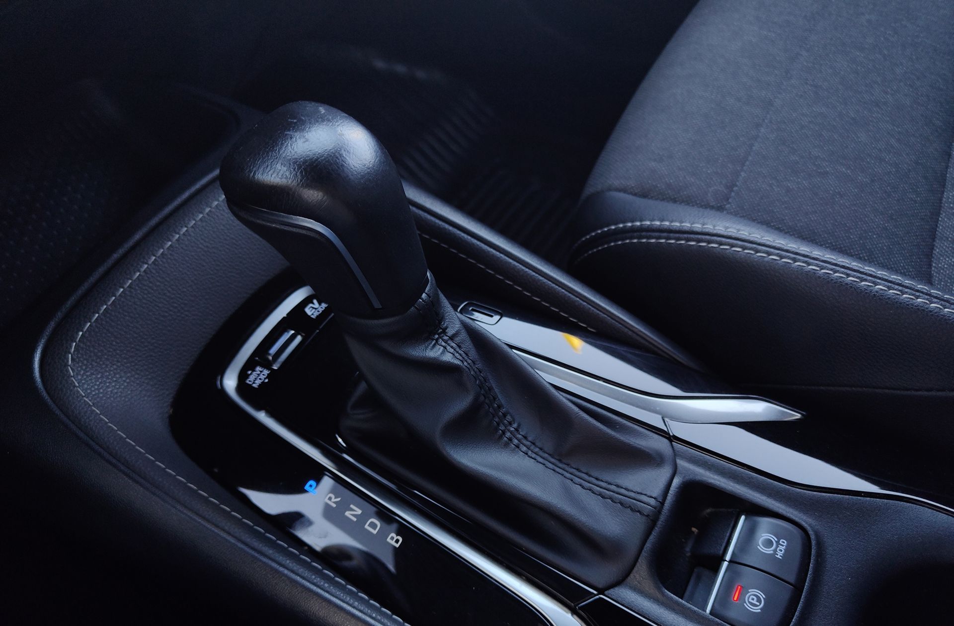 Toyota Corolla Touring Sport 125H Style E-CVT - foto 5