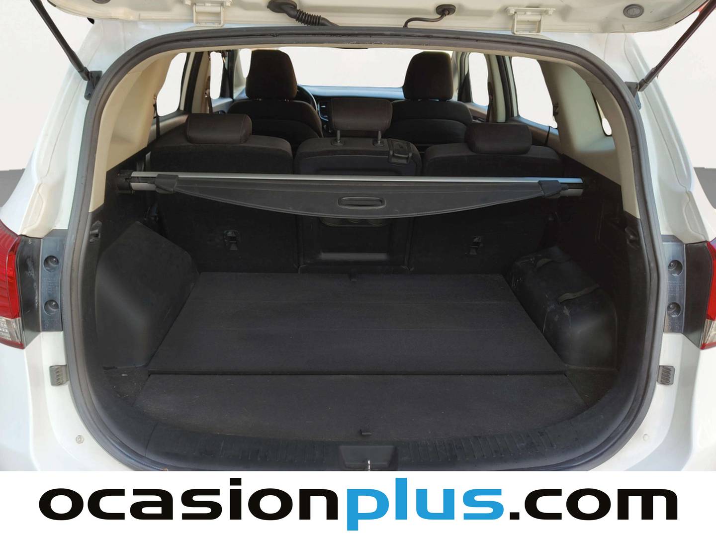 Fotos maletero KIA Carens KIA Carens 1.7 CRDi VGT Drive Eco-Dynamics  (115 CV)