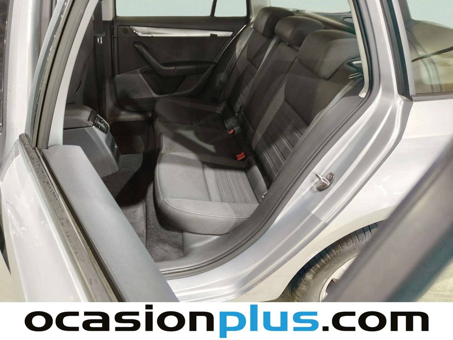 Foto Skoda Octavia Skoda Octavia Combi 1.6 TDI CR Ambition (115 CV)