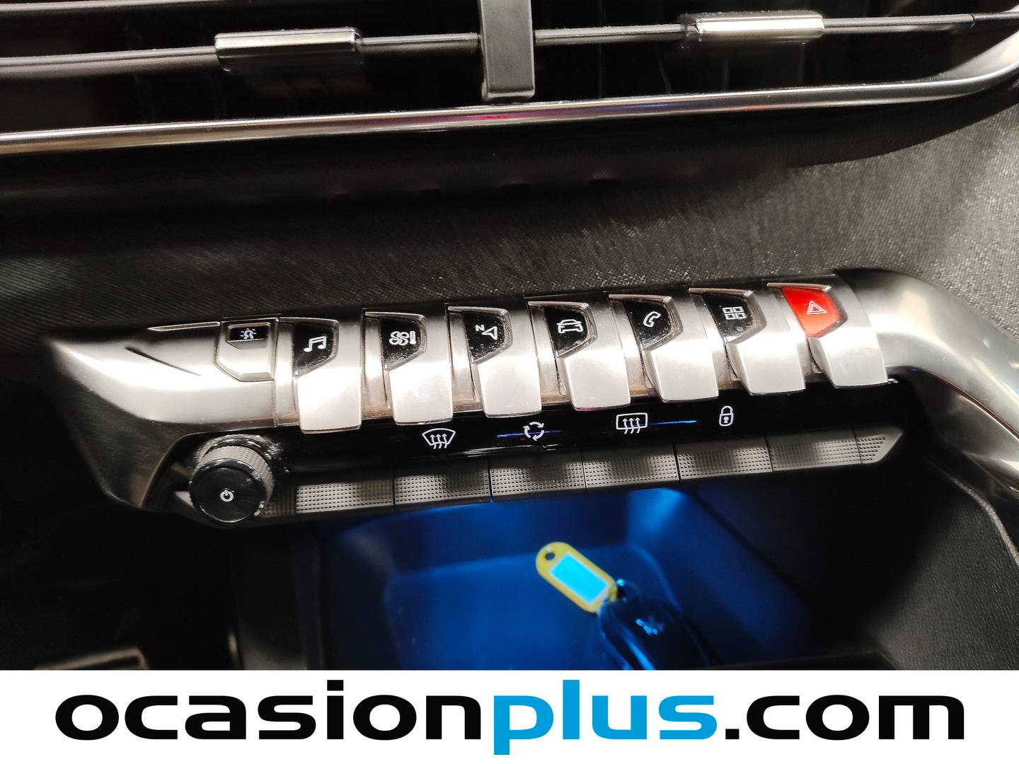 Foto Peugeot 3008 Peugeot 3008 BlueHDI 130 S&S GT Line EAT8 (130 CV)