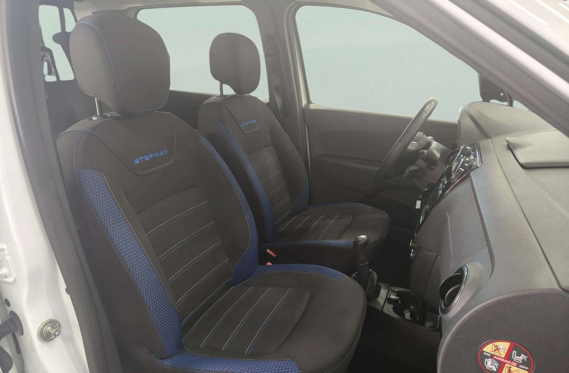 Dacia Lodgy Comfort 1.6 GLP - foto 20
