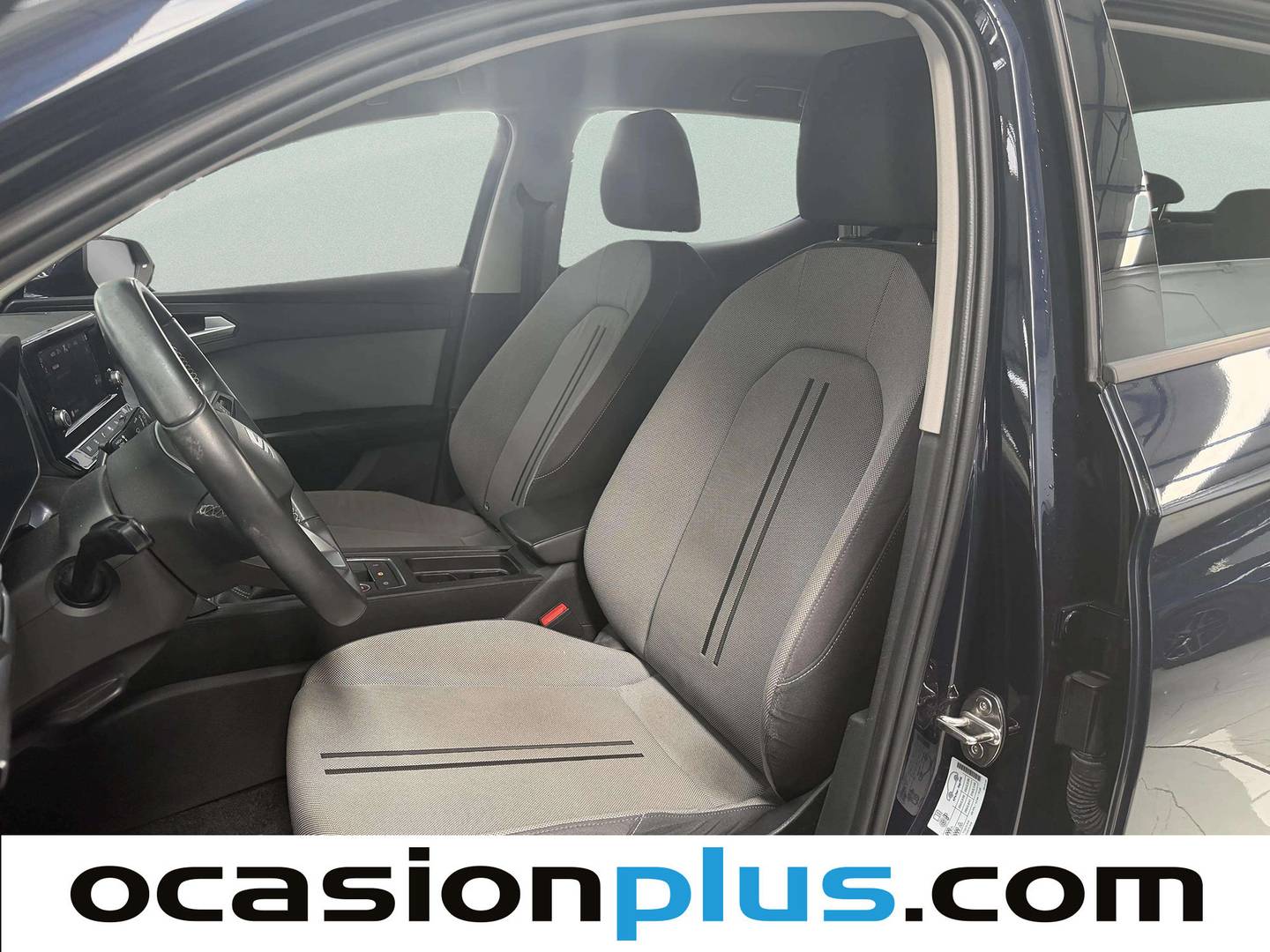 Foto asientos delanteros Seat León Seat León 1.5 TSI S&S Style XL (130 CV)