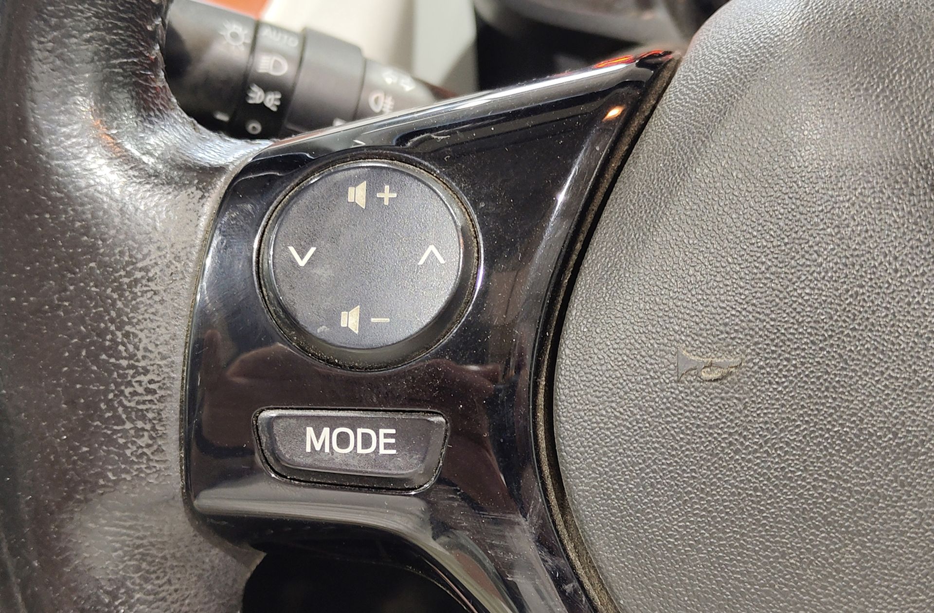 Peugeot 108 1.2 PureTech Roland Garros TOP! - foto 21