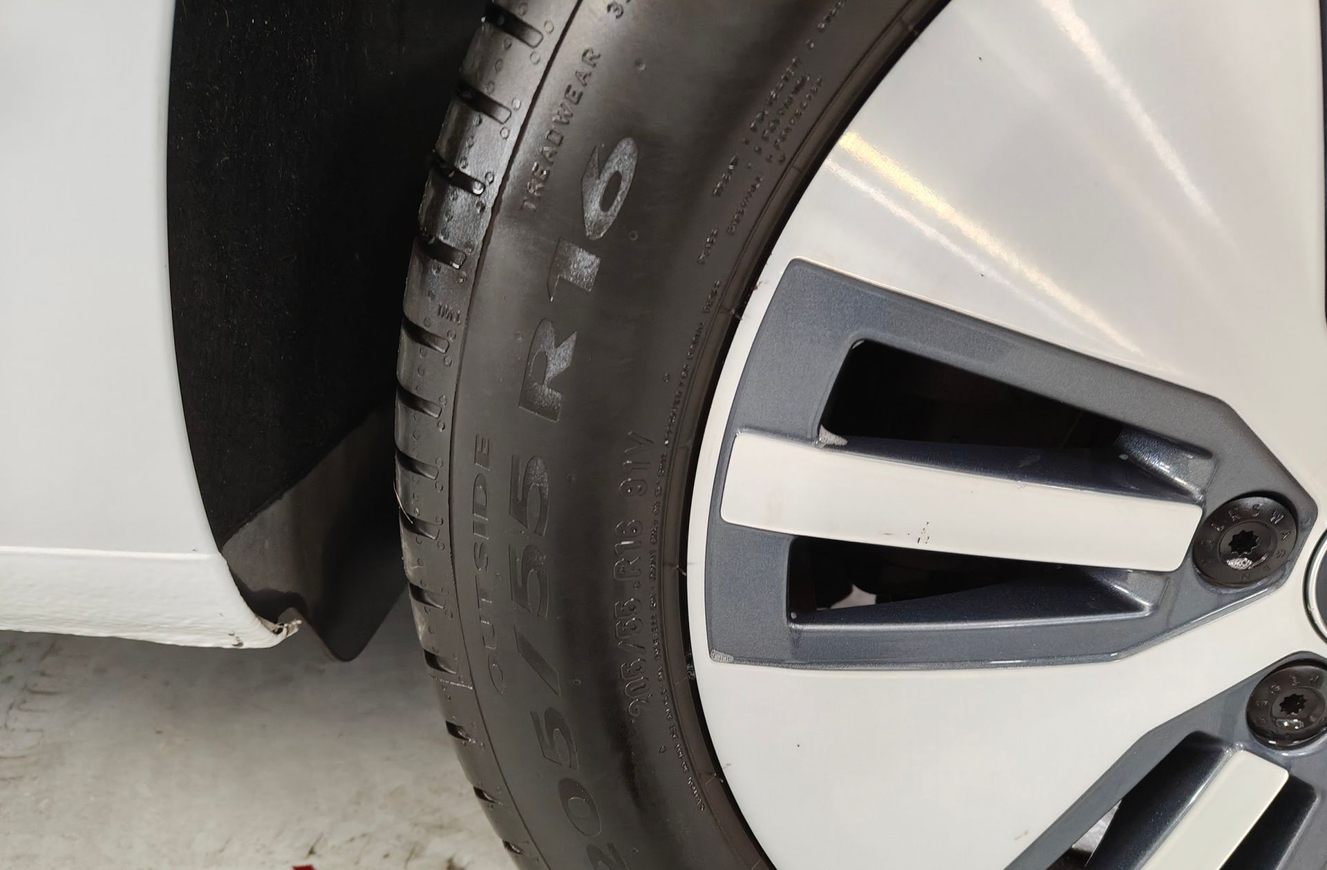 Volkswagen Golf e-Golf ePower - foto 35