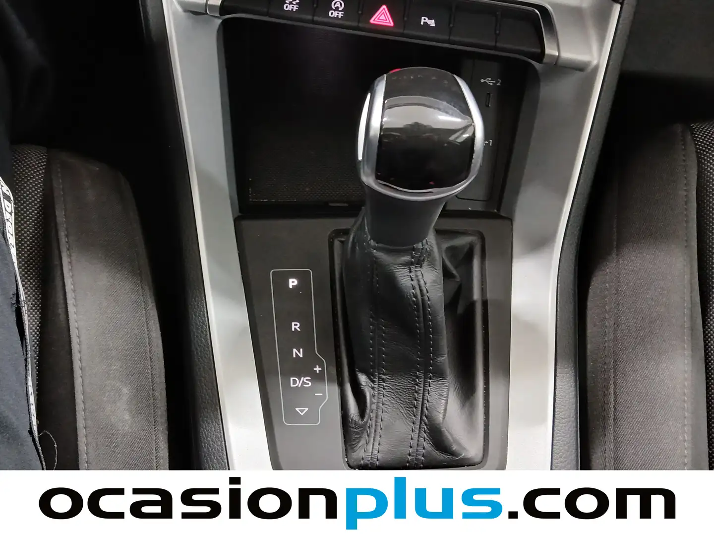 Foto Audi Q3 Audi Q3 Advanced 35 TDI (150 CV) S tronic