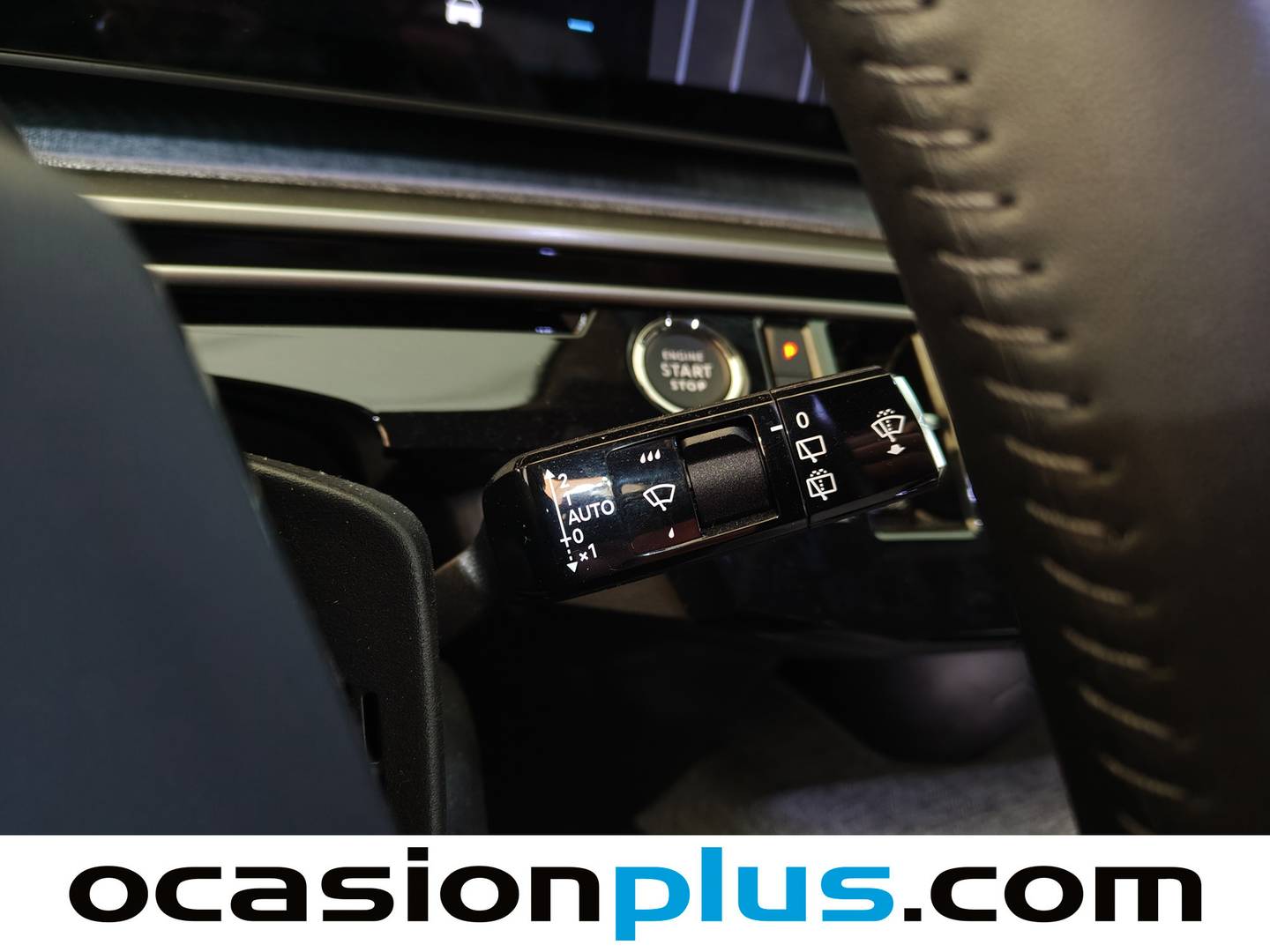 Foto Peugeot 5008 Hybrid Peugeot 5008 Hybrid 1.2 Allure eDCS6 (136 CV) 7 Plazas