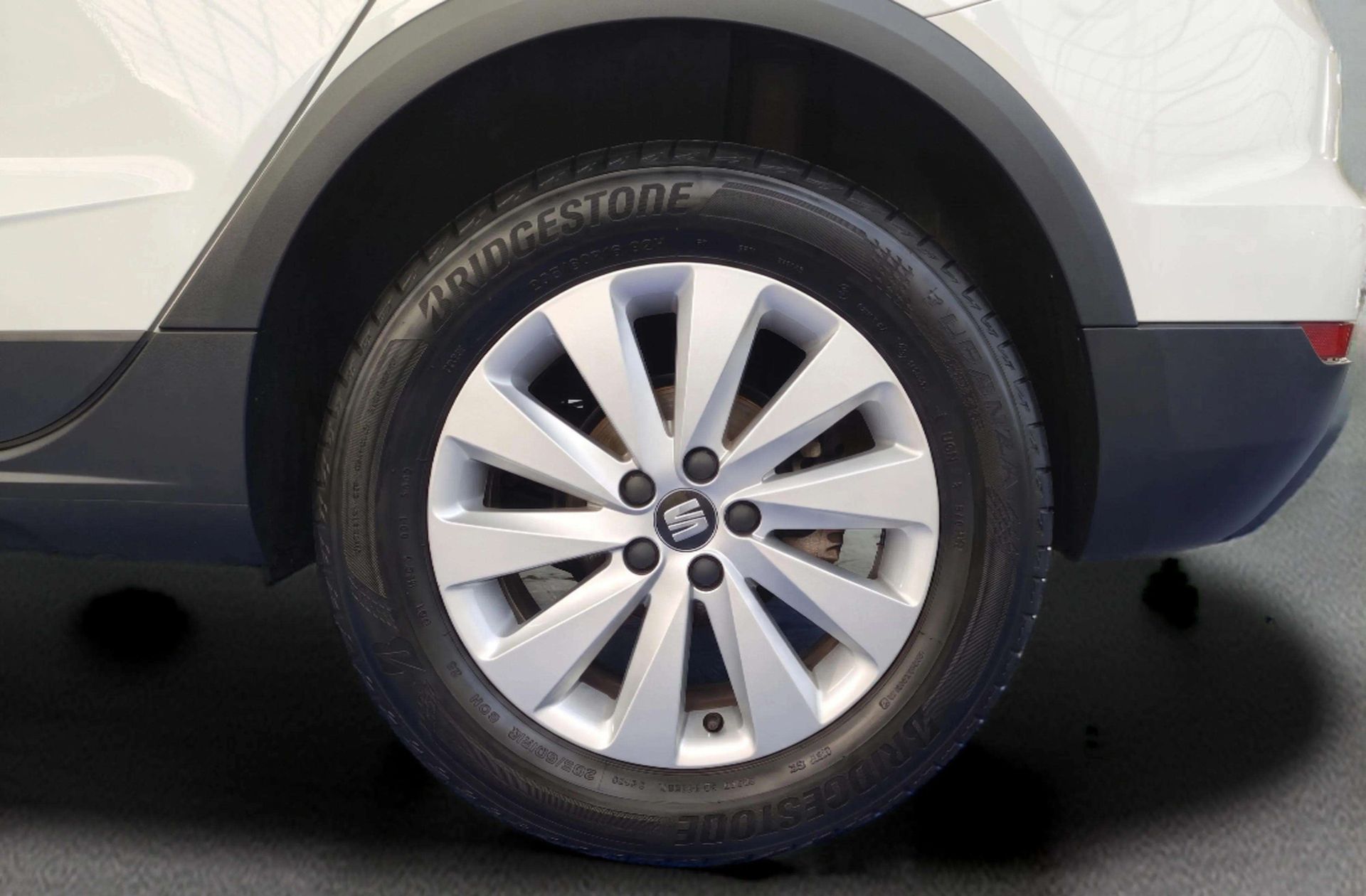 SEAT Arona 1.0 TSI Ecomotive Style Edition - foto 30