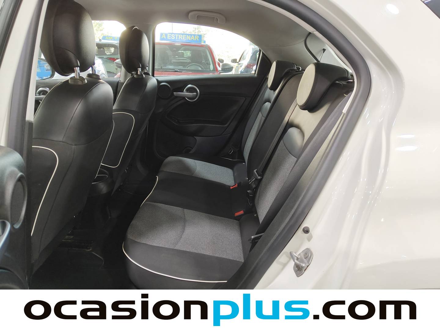 Foto Fiat 500X Fiat 500X 1.6 MultiJet Pop Star 4x2 (120 CV)