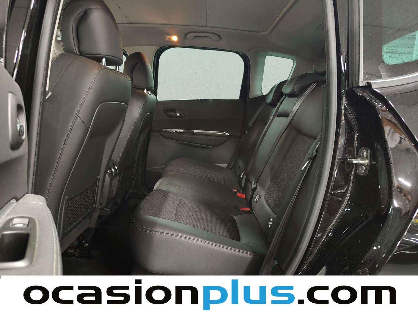 Foto asientos traseros Peugeot 3008 Peugeot 3008 1.6 BlueHDi FAP Allure (120 CV)