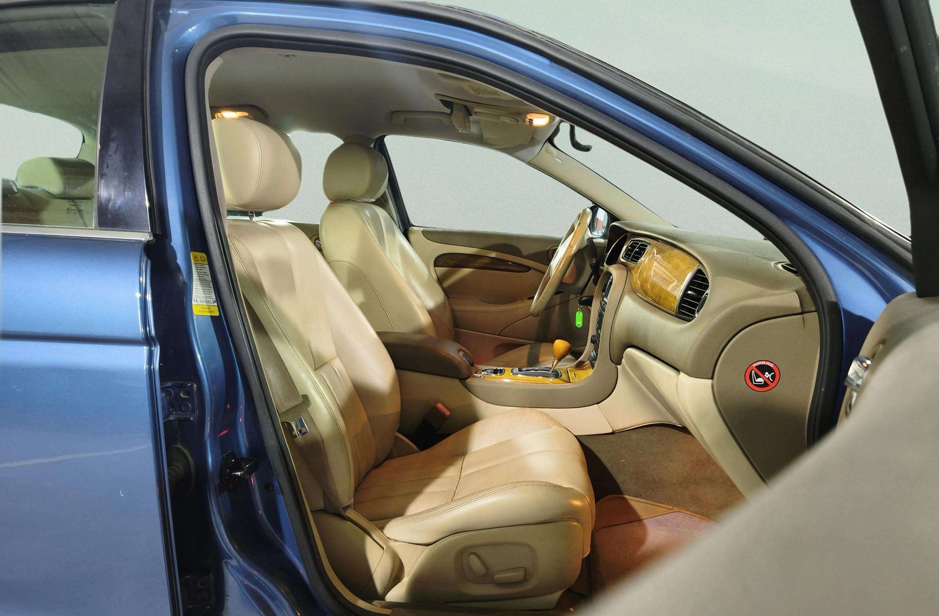Jaguar S-Type 2.5 V6 Executive - foto 15