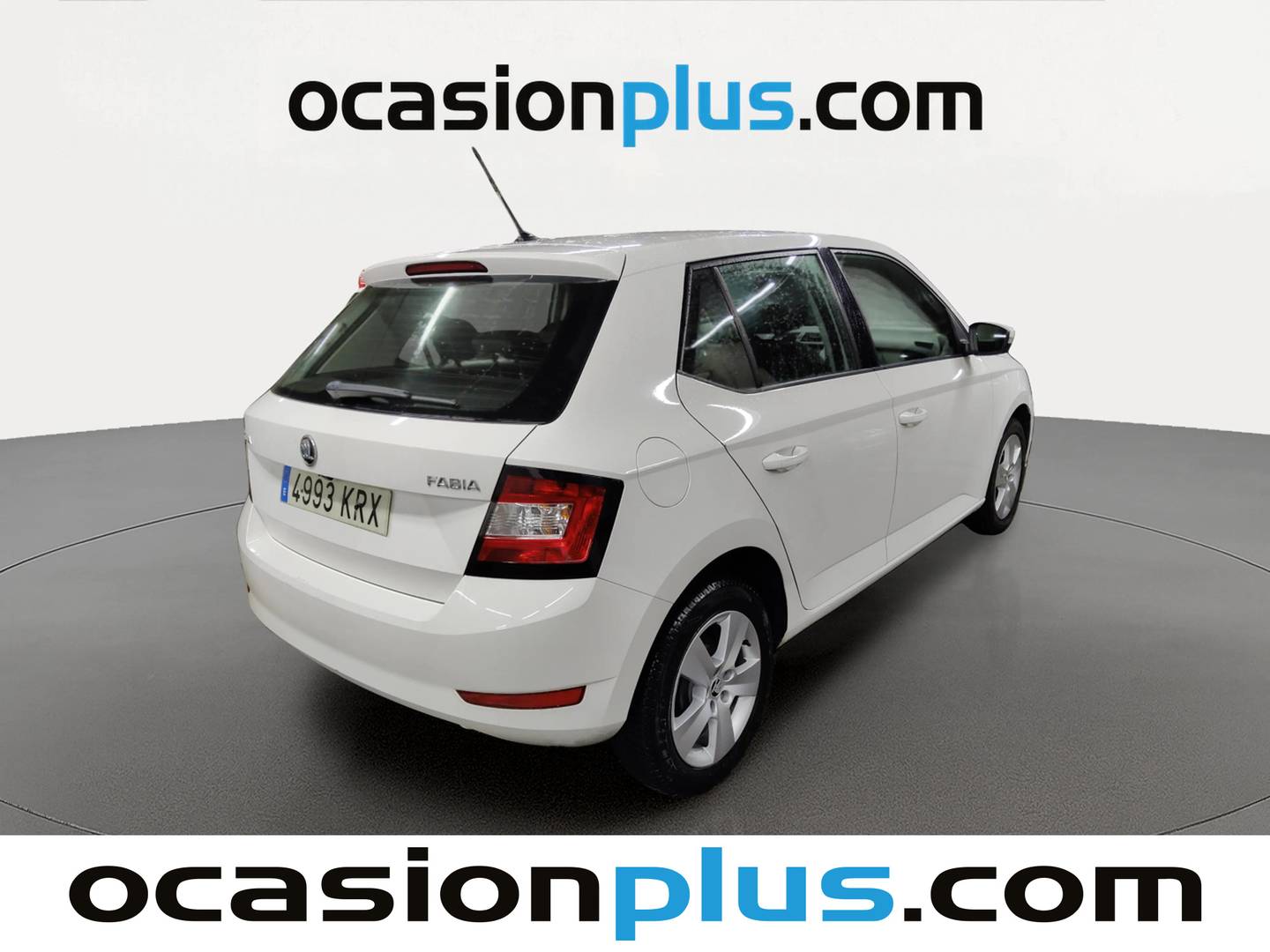 Foto trasera Skoda Fabia Skoda Fabia 1.0 MPI Like (75 CV) derecha