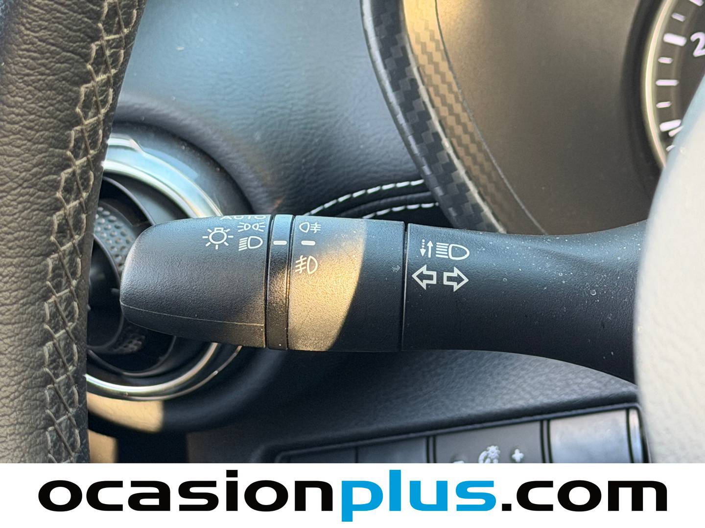 Foto Nissan JUKE Nissan Juke DIG-T N-Design Black  (114 CV)