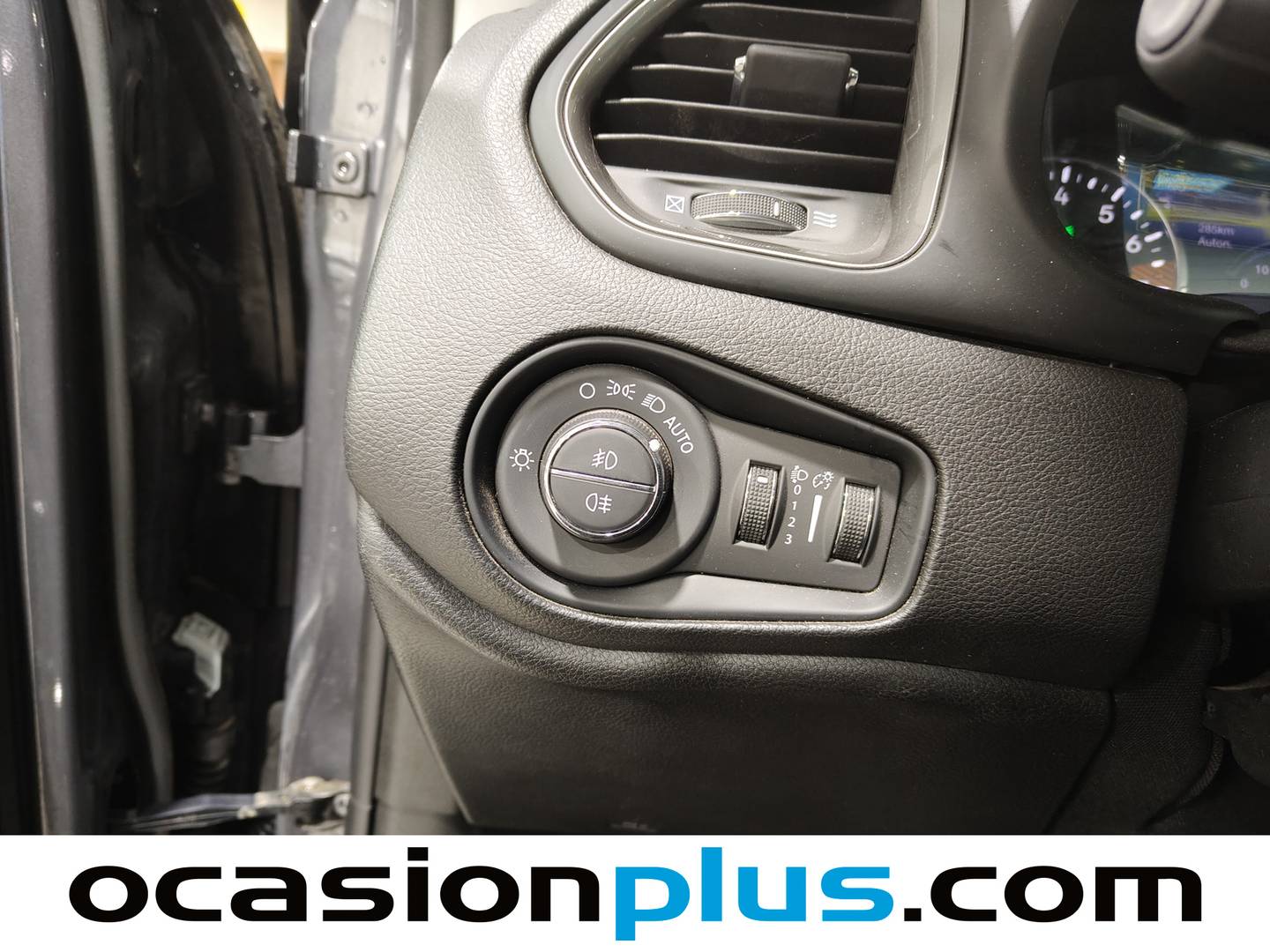 Foto Jeep Renegade Jeep Renegade eHybrid 1.5 Limited ATX (130 CV)