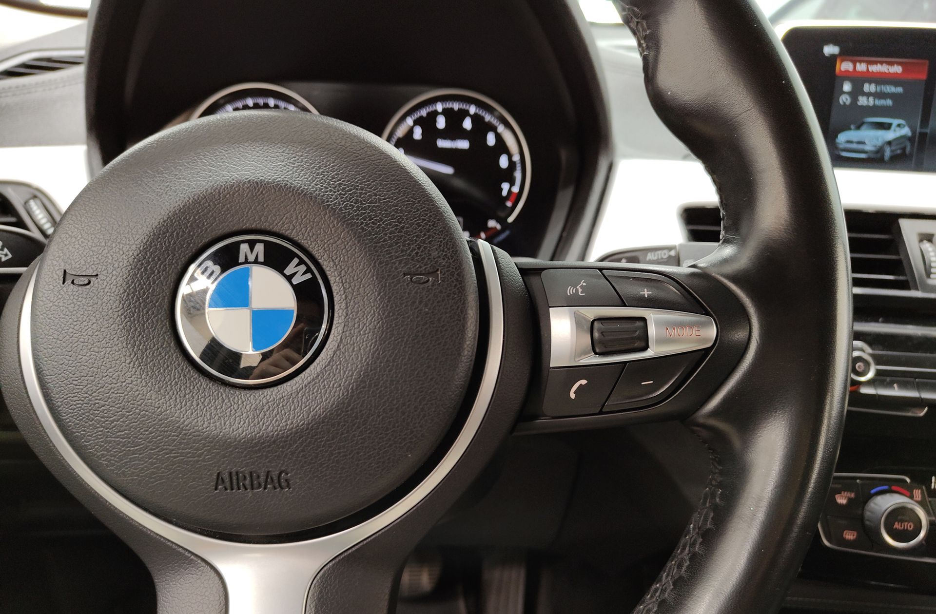 BMW X2 sDrive18i - foto 24