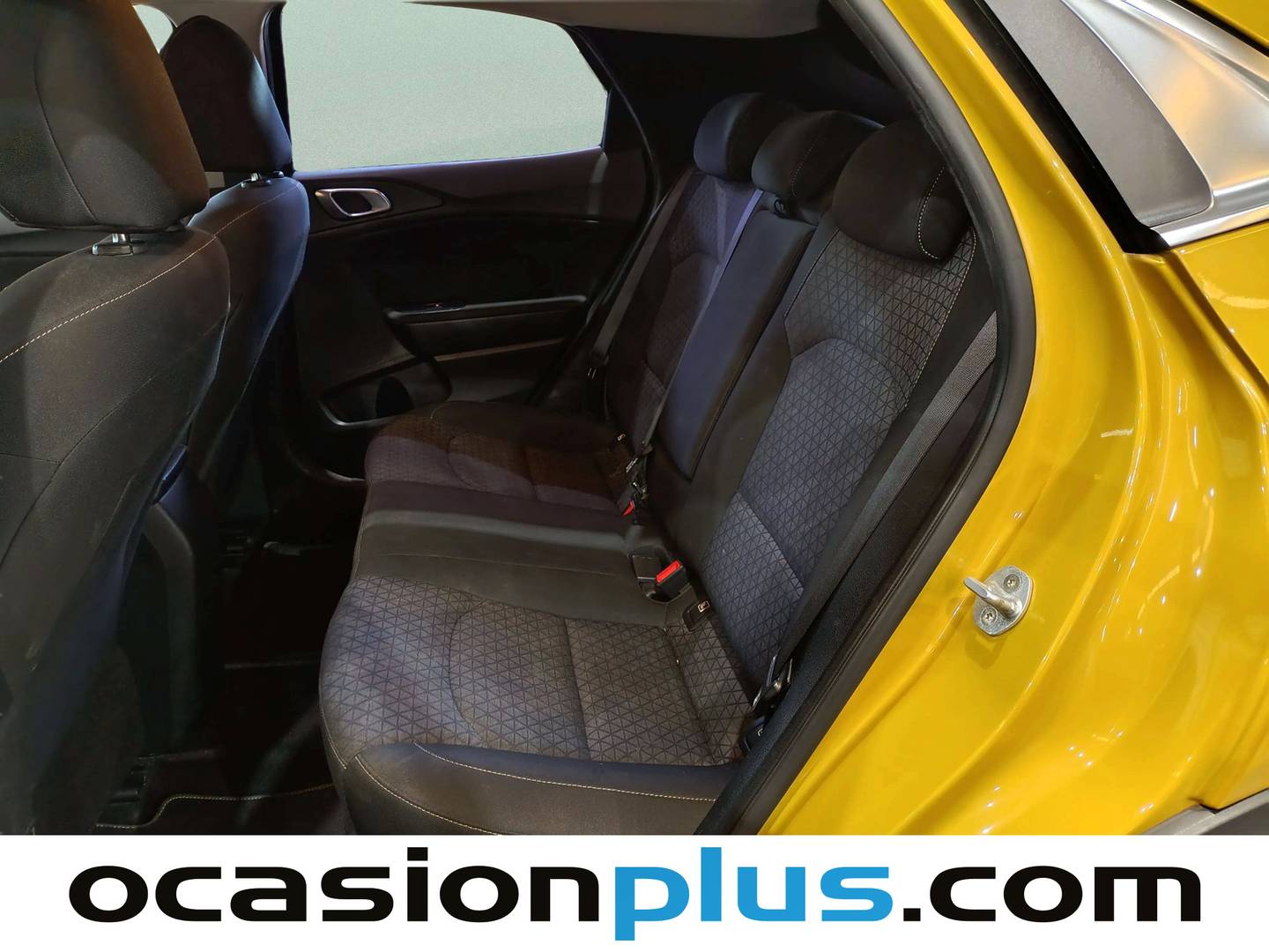 Foto asientos traseros KIA XCeed KIA XCeed 1.0 T-GDi Drive (120 CV)