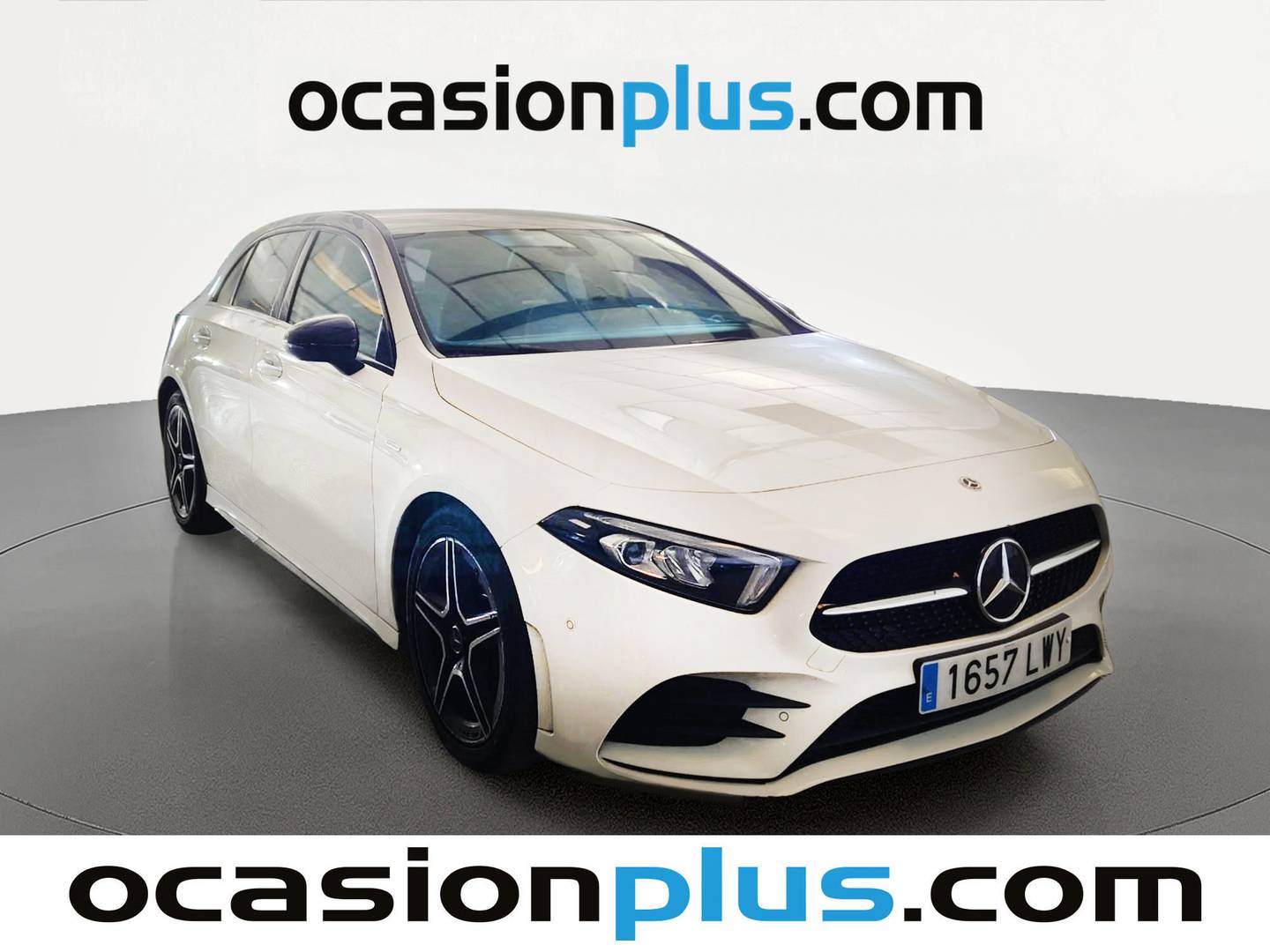 Foto delantera Mercedes Clase A Mercedes Clase A 180 d (116 CV) derecha