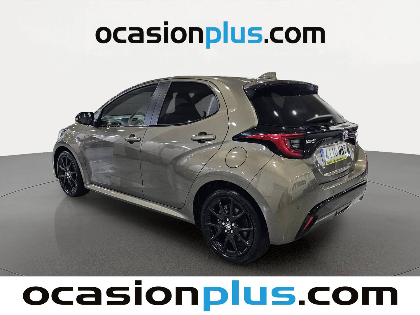 Foto trasera Toyota Yaris Toyota Yaris 120H Style (116 CV) derecha
