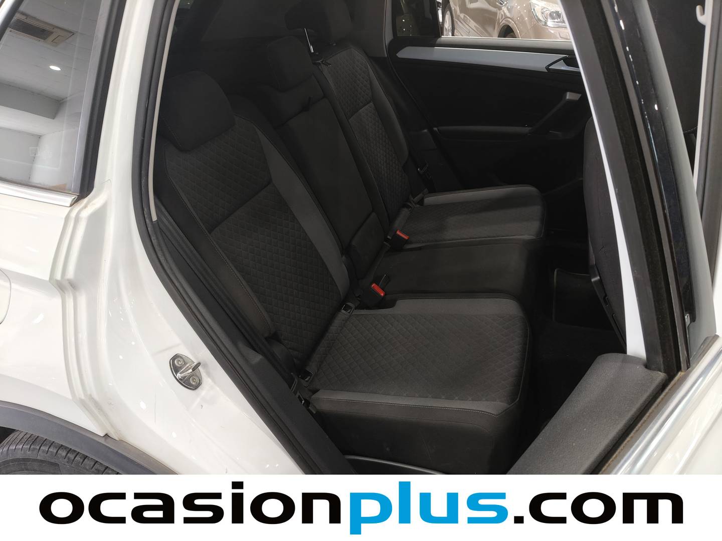 Foto asientos traseros Volkswagen Tiguan Volkswagen Tiguan 1.4 ACT TSI BlueMotionTech Pack R Line (150 CV) DSG