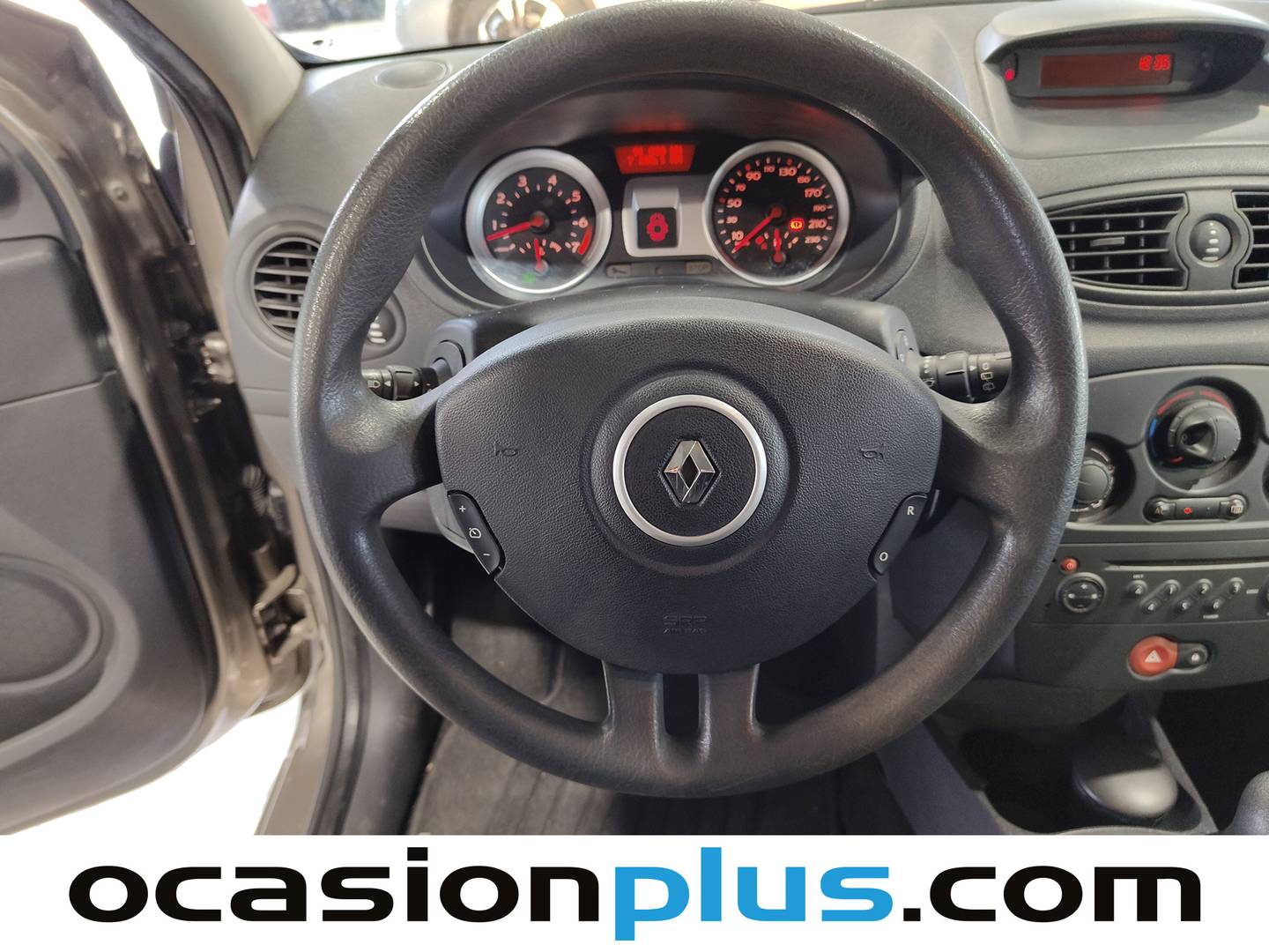 Renault Clio RENAULT Nuevo Clio Grand Tour Authentique 1.2 16v 75 eco2 ( 75 cv ) 2008