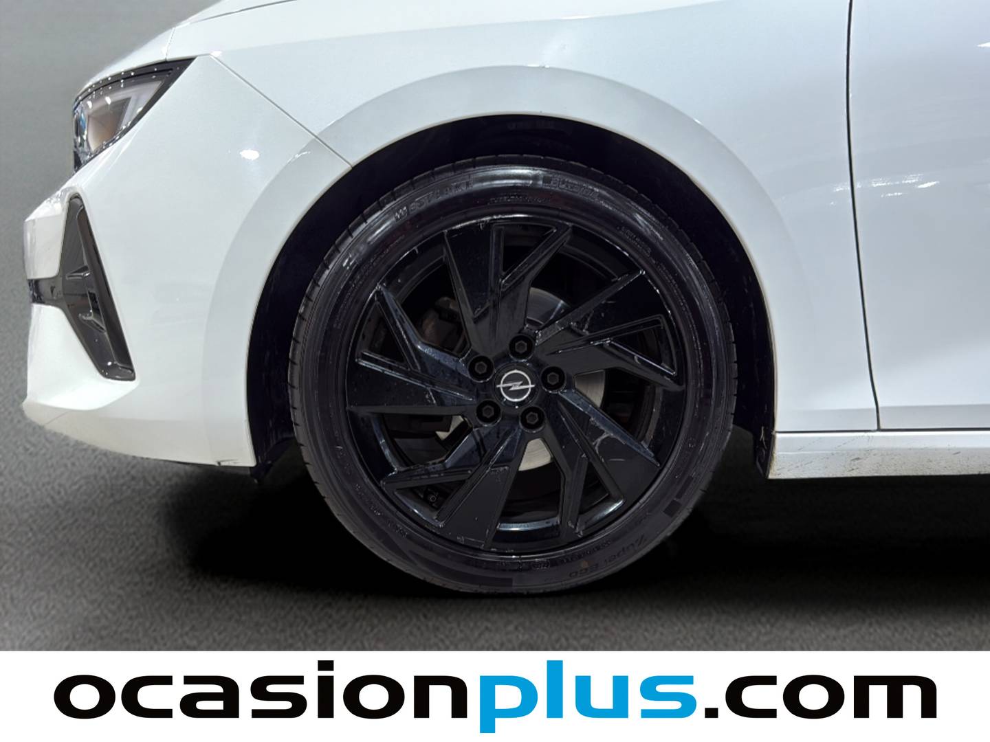 Opel Astra Opel Astra 1.2 Turbo XHT GS (130 CV) seminuevo