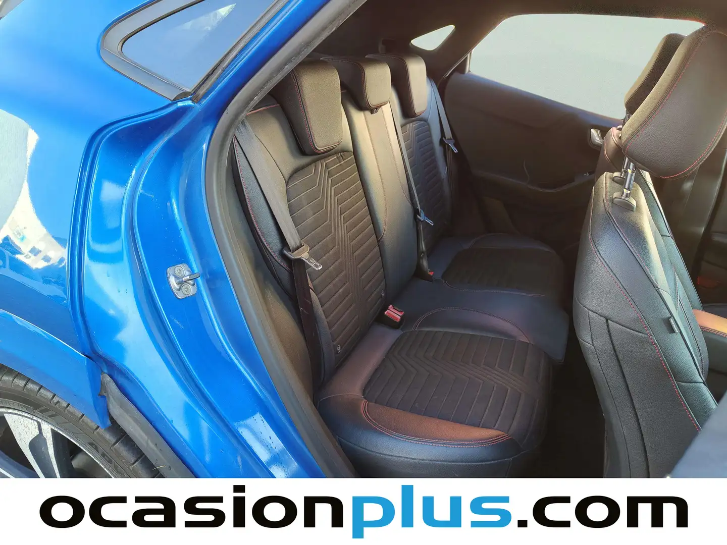 Foto Ford Puma Ford Puma 1.0 EcoBoost MHEV ST-Line X (155 CV)