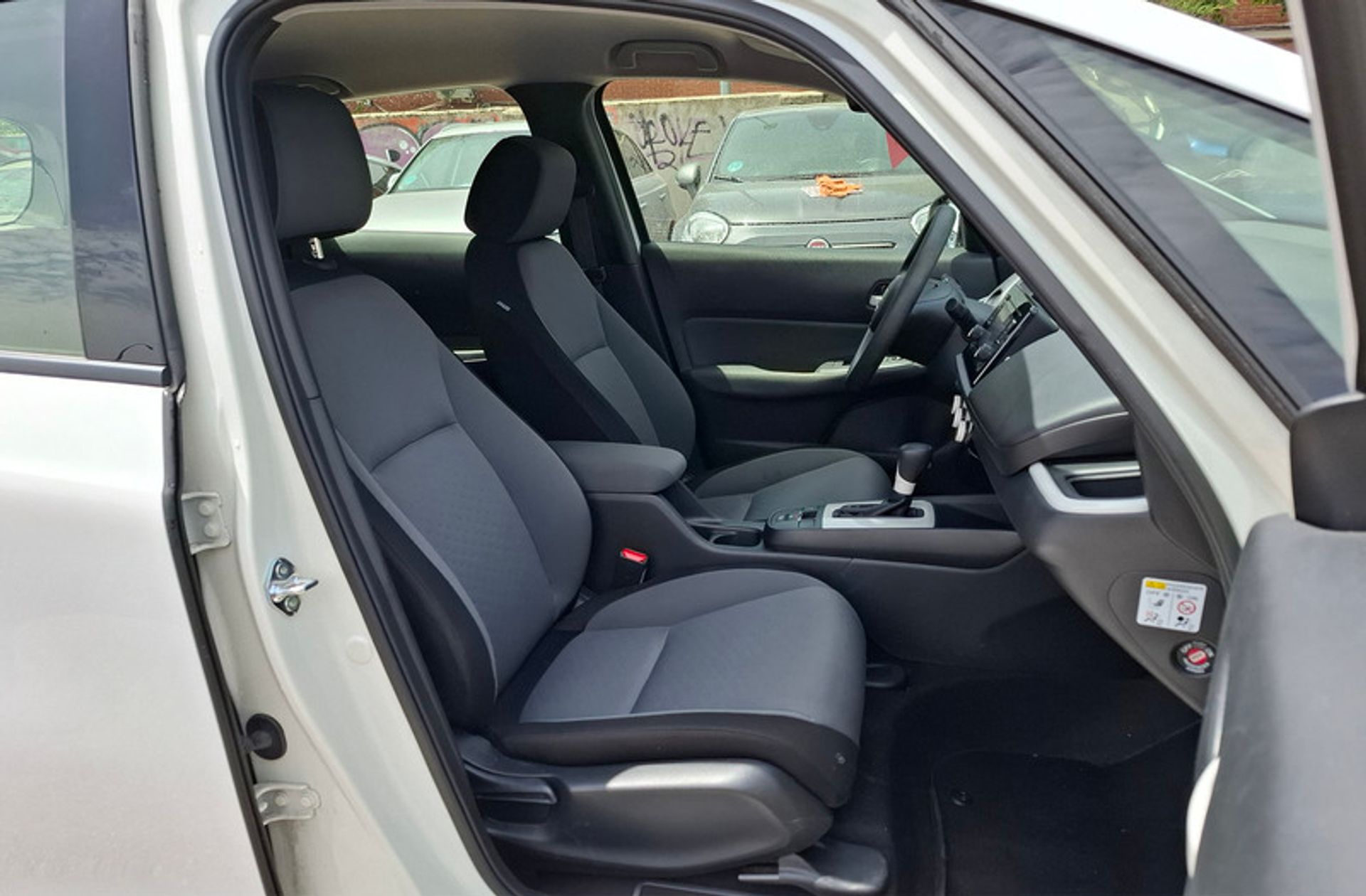 Honda Jazz 1.5 i-MMD Comfort - foto 19
