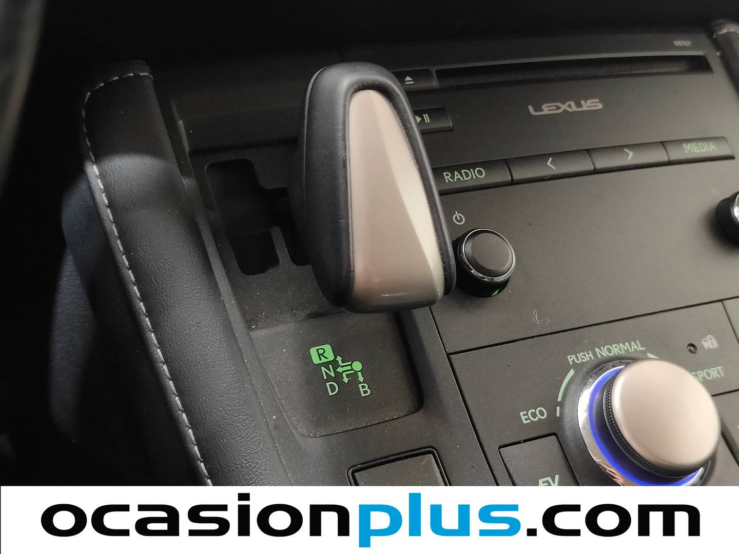 Lexus CT Lexus CT CT 200h Business (136 CV) de segunda mano