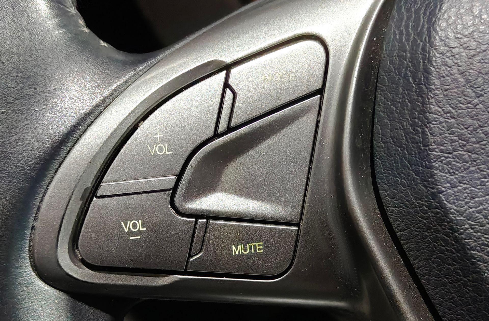 SsangYong Rodius 2.0 e-Xdi Premium 7 plazas - foto 24