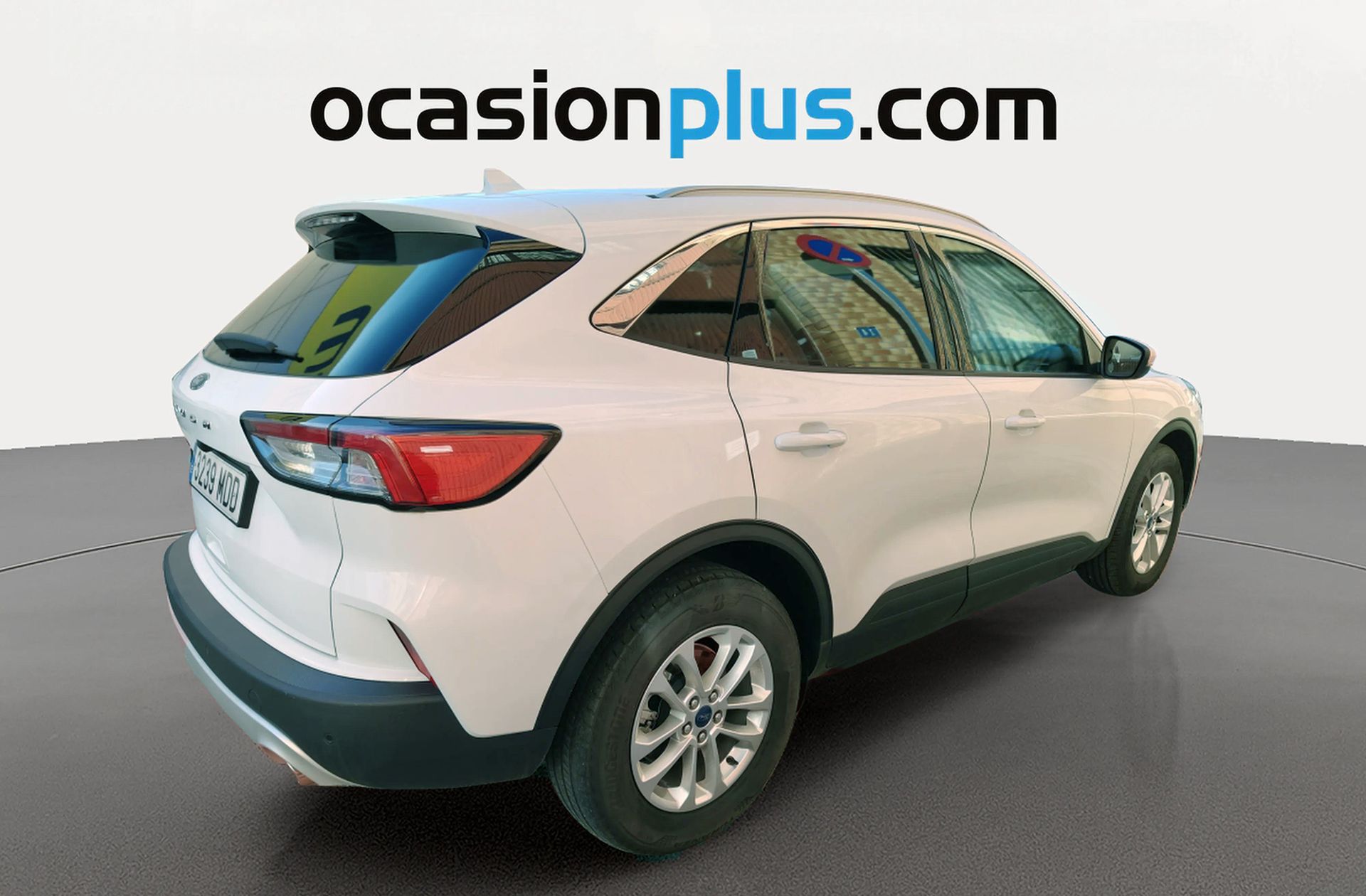 Ford Kuga 1.5 EcoBlue Titanium - foto 4