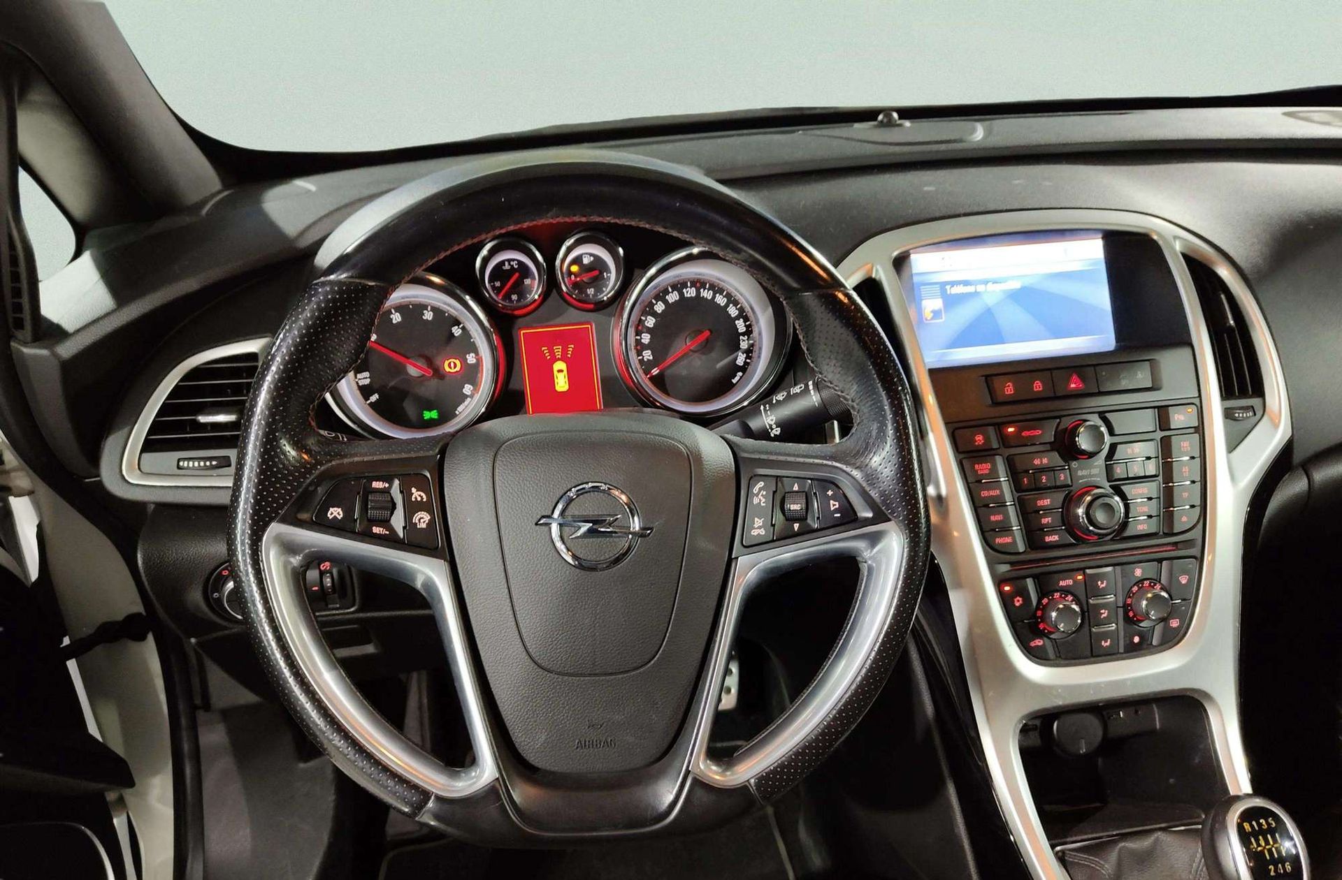 Opel Astra GTC 1.7 CDTI Sportive - foto 24