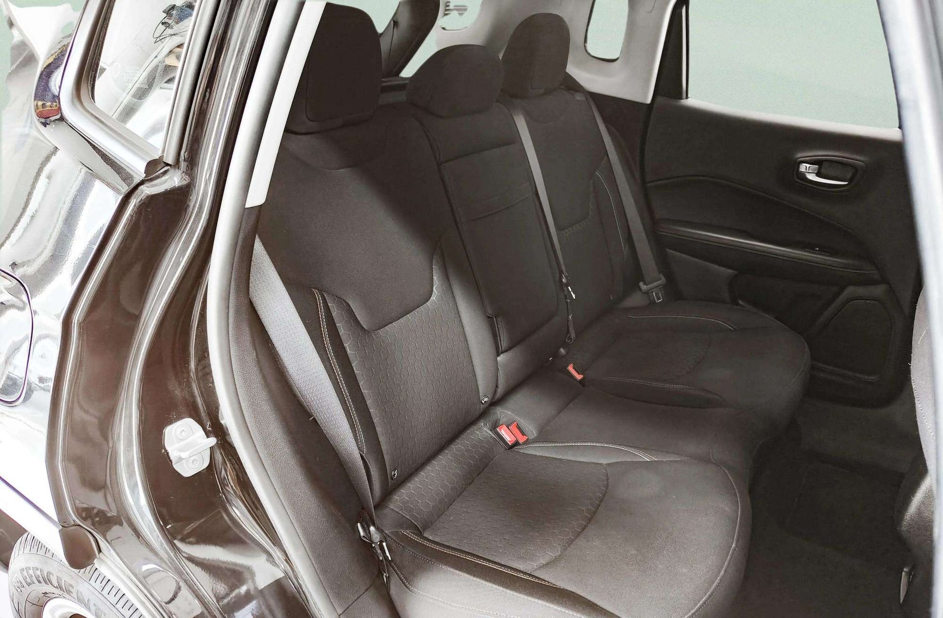 Jeep Compass 1.3 Gse T4 Longitude FWD - foto 18