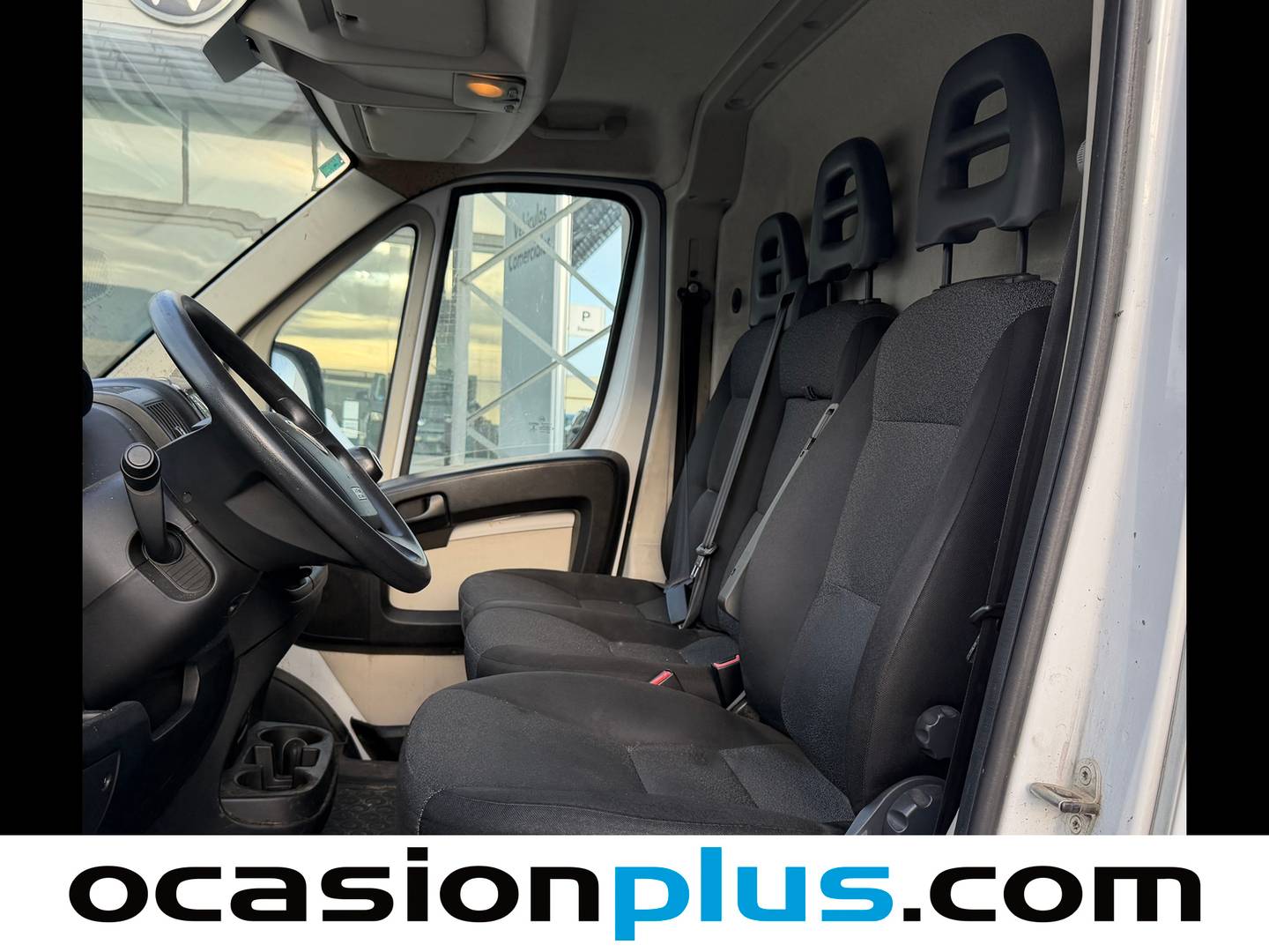 Foto Fiat Ducato Fiat Ducato 35 Maxi 2.3 Multijet largo Alto (130 CV)