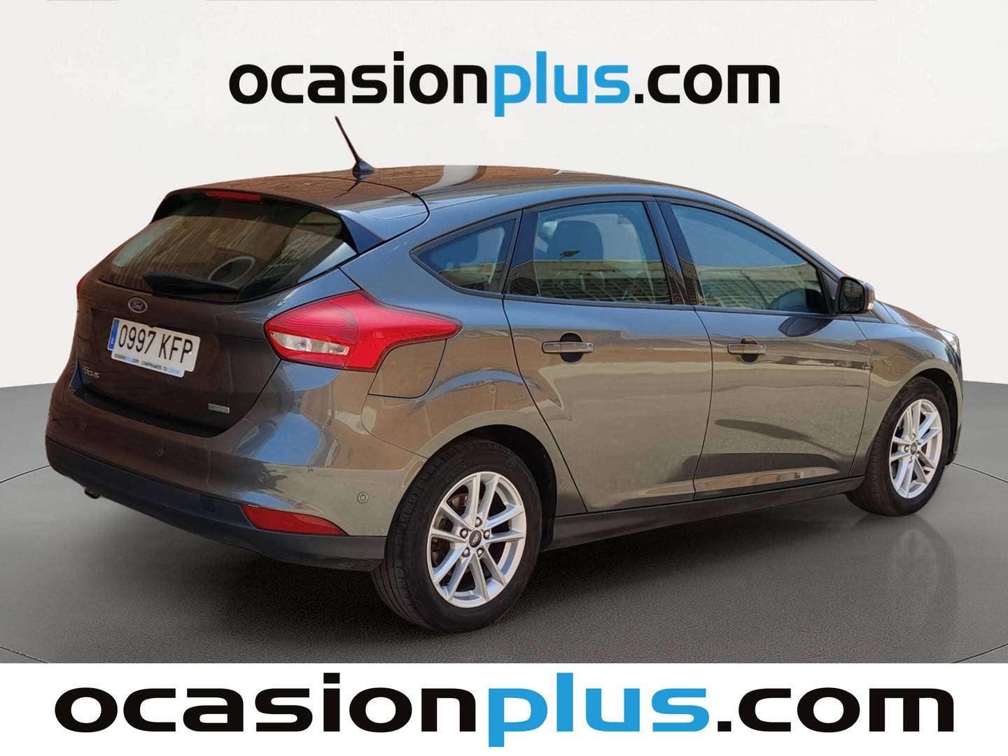 Foto trasera Ford Focus Ford Focus 1.0 Ecoboost S&S Titanium Auto (125 CV) derecha