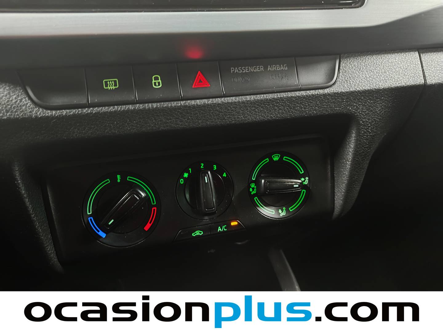 Equipamiento del Skoda Fabia Skoda Fabia 1.0 MPI Ambition Plus (60 CV)