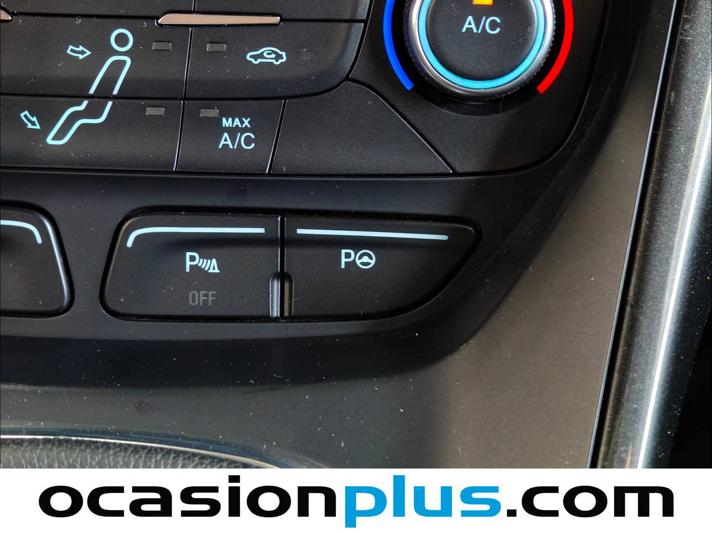 Extras del Ford C-Max Ford C-Max 1.5 EcoBoost Titanium (150 CV)