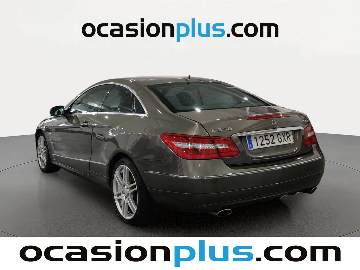 Foto trasera Mercedes Clase E Mercedes Clase E E 350 CDI Coupe Blue Efficiency Avantgarde (231 CV) izquierda