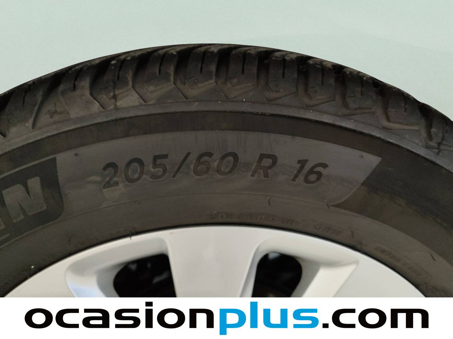 Seat Arona SEAT Arona 1.0 TSI Style Plus DSG (110 CV) gasolina