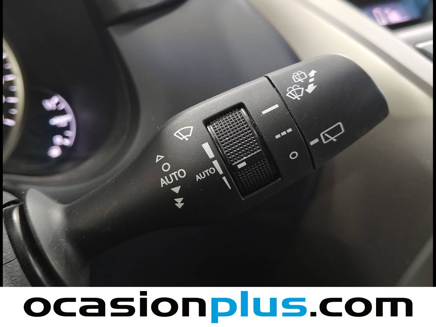 Lexus NX Lexus NX 300h Corporate 2WD + Navibox (197 CV) seminuevo