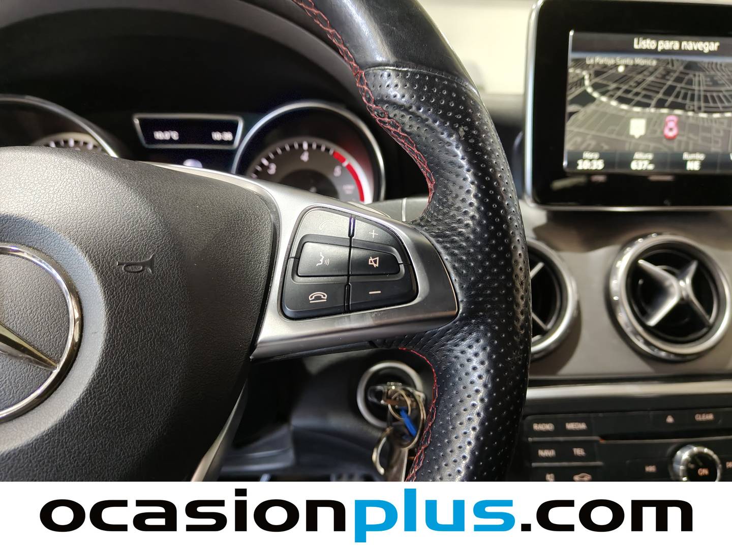 Foto Mercedes GLA Mercedes-Benz GLA GLA 200 d AMG Line (136 CV)