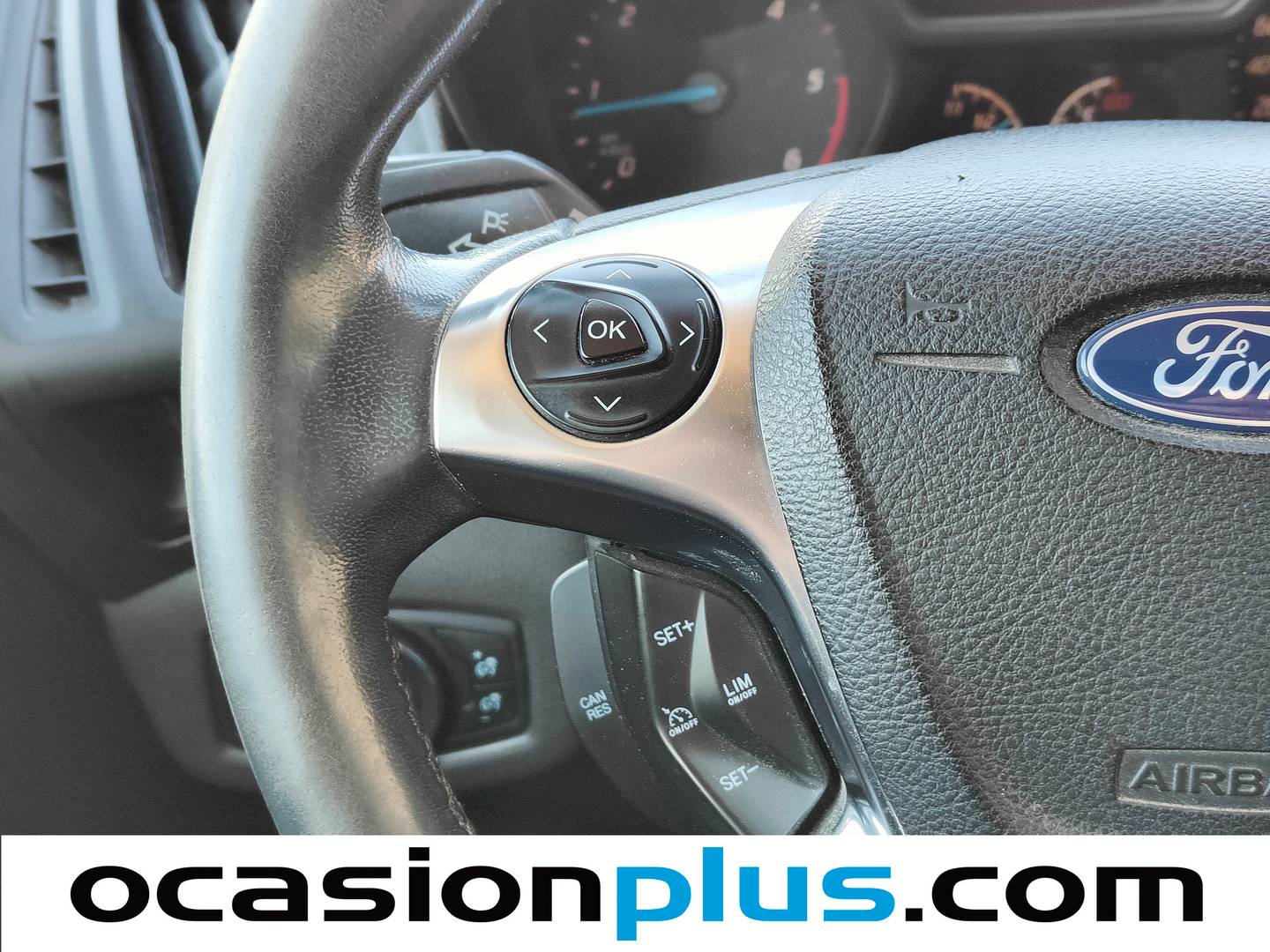 Extras y acabados del Ford Transit Connect Ford Transit Connect Furgon 1.6 TDCI Ambiente 200 L1 (75 CV)