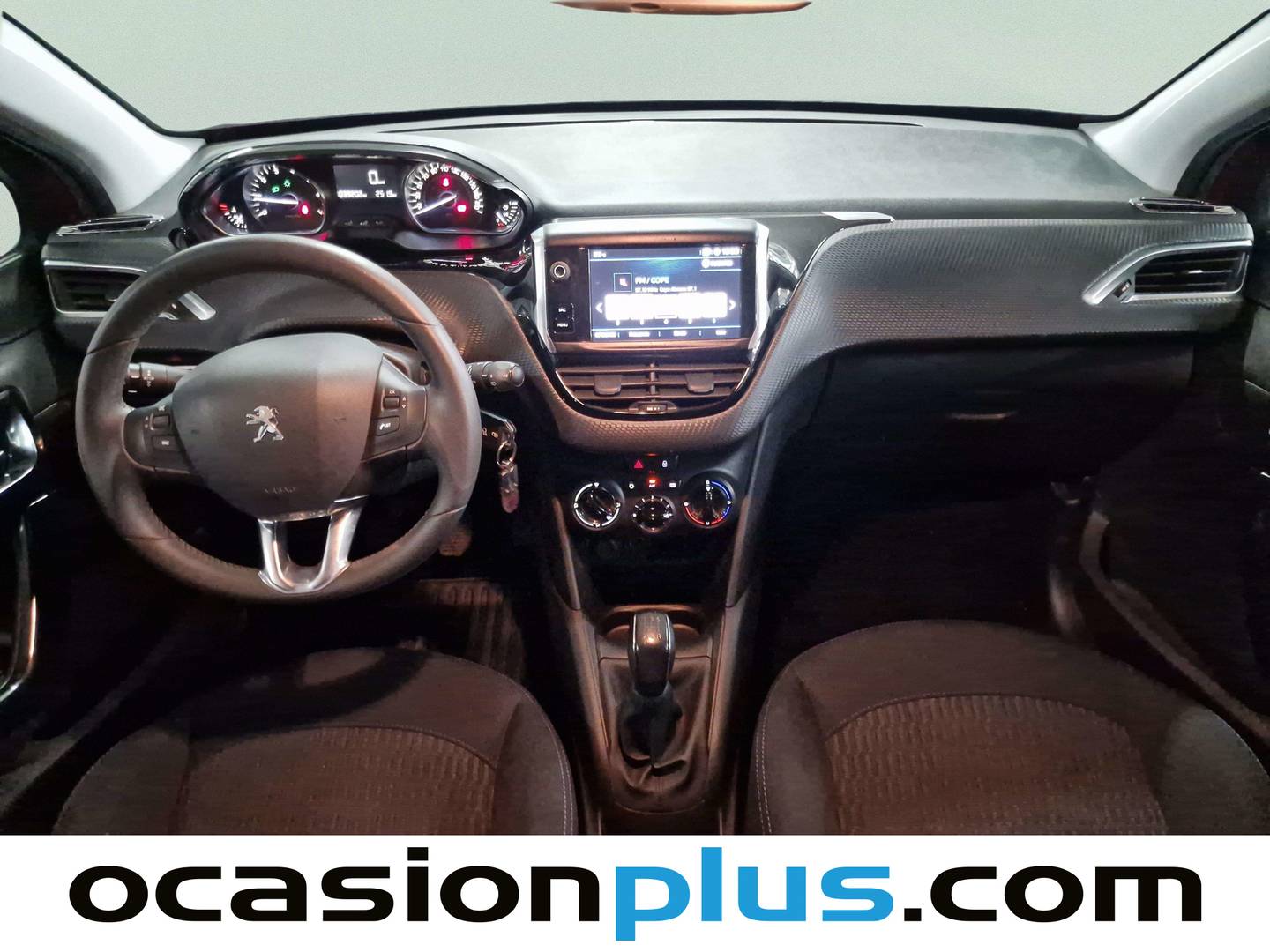 Peugeot 208 Peugeot 208 PureTech Signature (82 CV) de ocasión