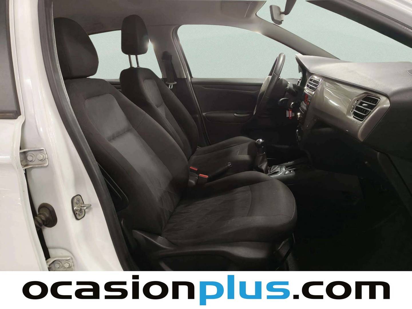 Citroën C-Elysée Citroen C-Elysee 1.6 VTi Seduction (115 CV) gasolina