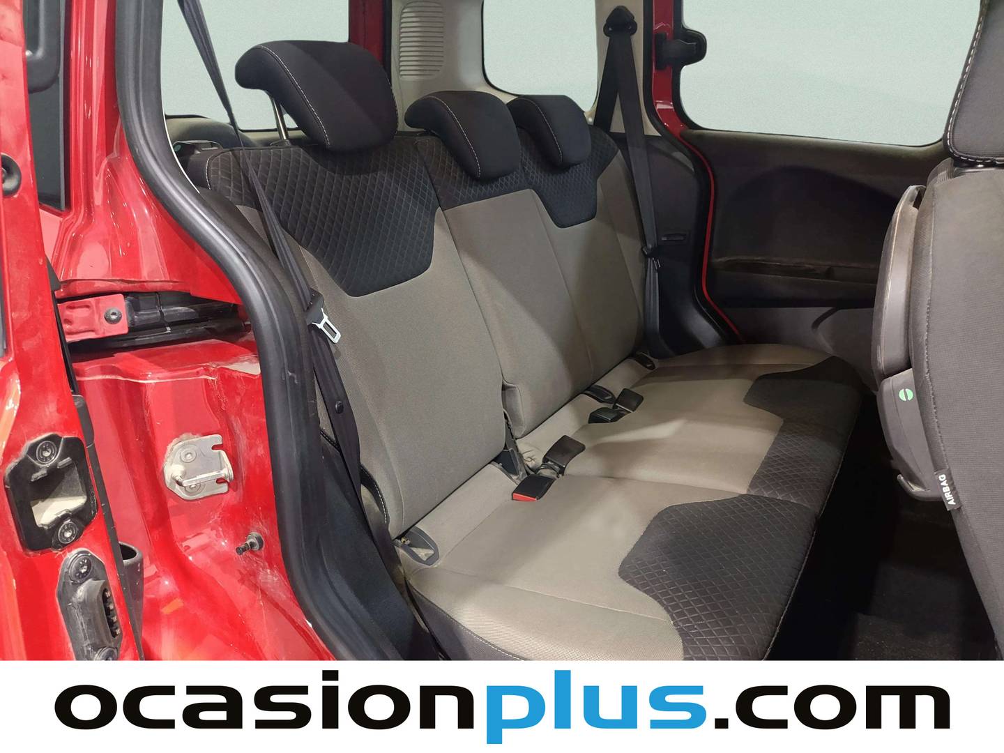 Ford Tourneo Courier Ford Tourneo Courier 1.0 EcoBoost Titanium (100 CV) km 0