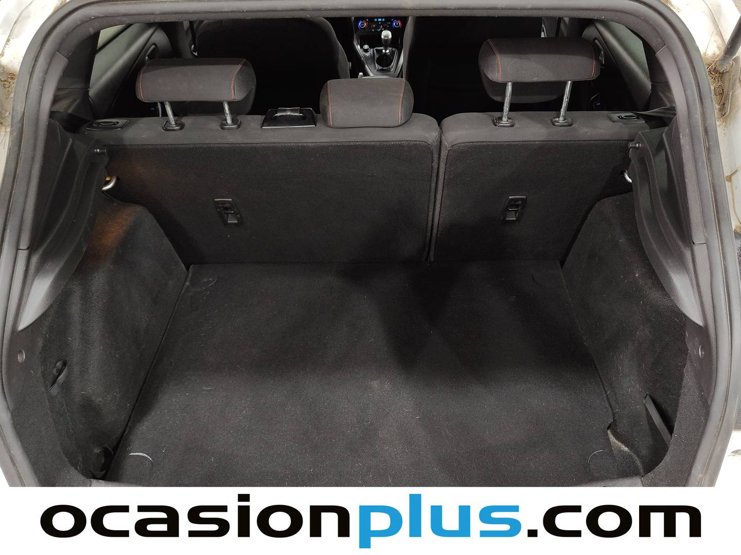 Fotos maletero Ford Focus Ford Focus 1.0 Ecoboost S&S ST-Line (125 CV)